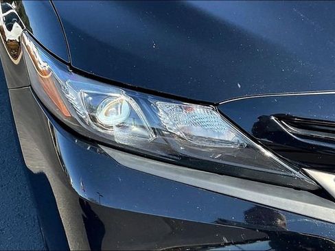 Used 2023 Toyota Camry SE image 28