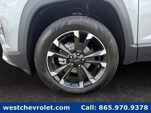 New 2026 Chevrolet Equinox RS w/ Safety and Technology Package FWD image 9