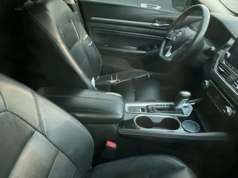 Used 2020 Nissan Altima 2.5 SL FWD image 4