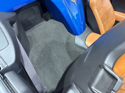 Used 2014 Chevrolet Corvette Stingray Convertible w/ 2LT Preferred Equipment Group image 60