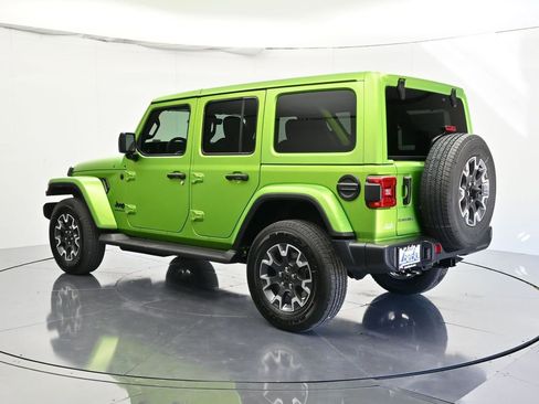 New 2026 Jeep Wrangler Unlimited Sahara AWD/4WD image 7