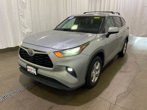 Certified 2020 Toyota Highlander LE FWD image 8