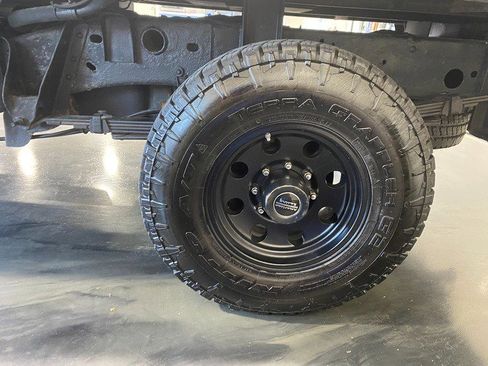 Used 2010 Chevrolet Silverado 2500 LTZ w/ LTZ Plus Package image 8