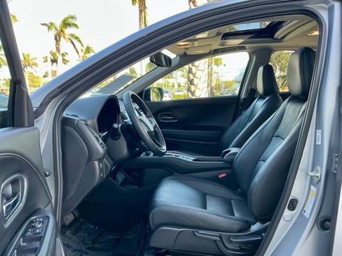 Certified 2019 Honda HR-V EX-L image 8