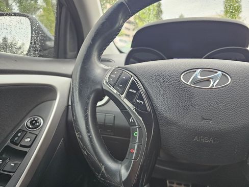 Used 2016 Hyundai Elantra GT w/ Option Group 02 FWD image 32