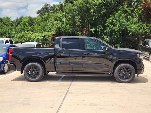 New 2026 Chevrolet Silverado 1500 High Country w/ Midnight Edition AWD/4WD image 7