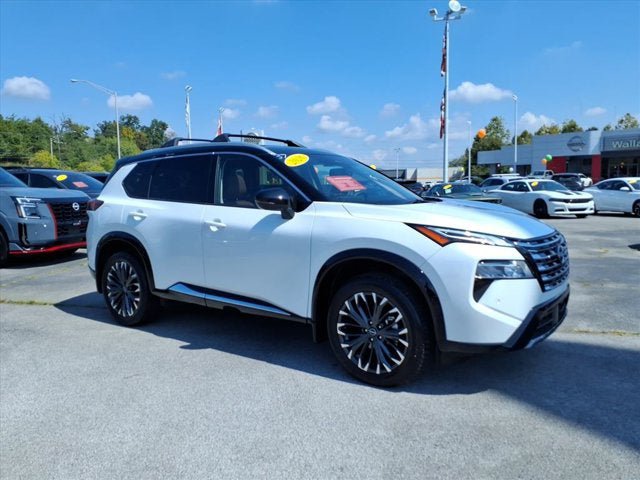 Certified 2026 Nissan Rogue Platinum w/ Platinum Premium Package AWD/4WD image 3