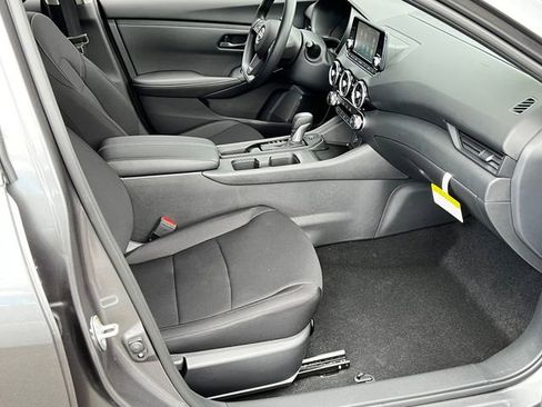 New 2025 Nissan Sentra S image 24