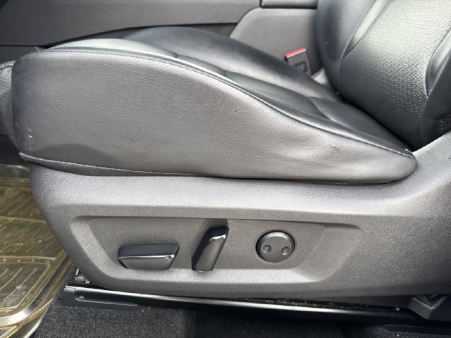Used 2021 Nissan Rogue SV w/ Premium Package AWD/4WD image 11