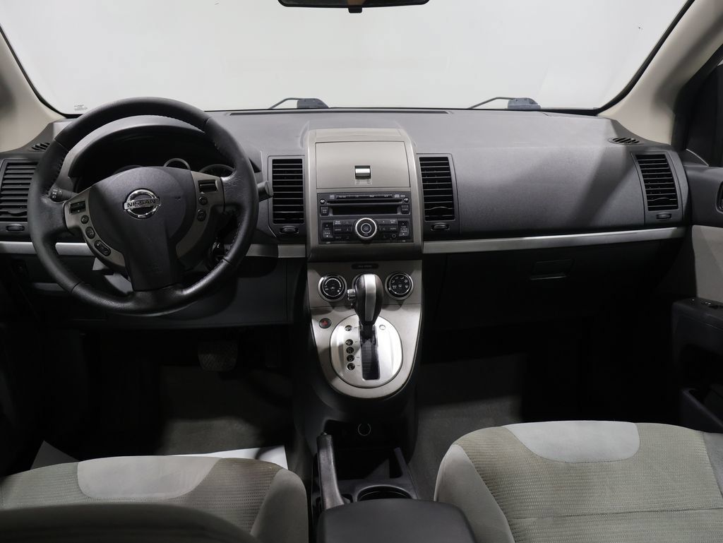 Used 2012 Nissan Sentra 2.0 S w/ Convenience Pkg FWD image 3
