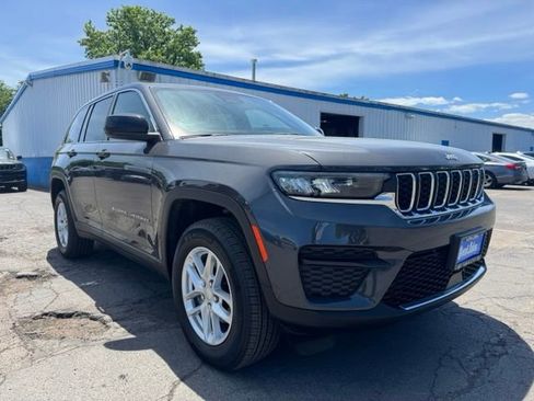 Used 2025 Jeep Grand Cherokee 4WD image 8