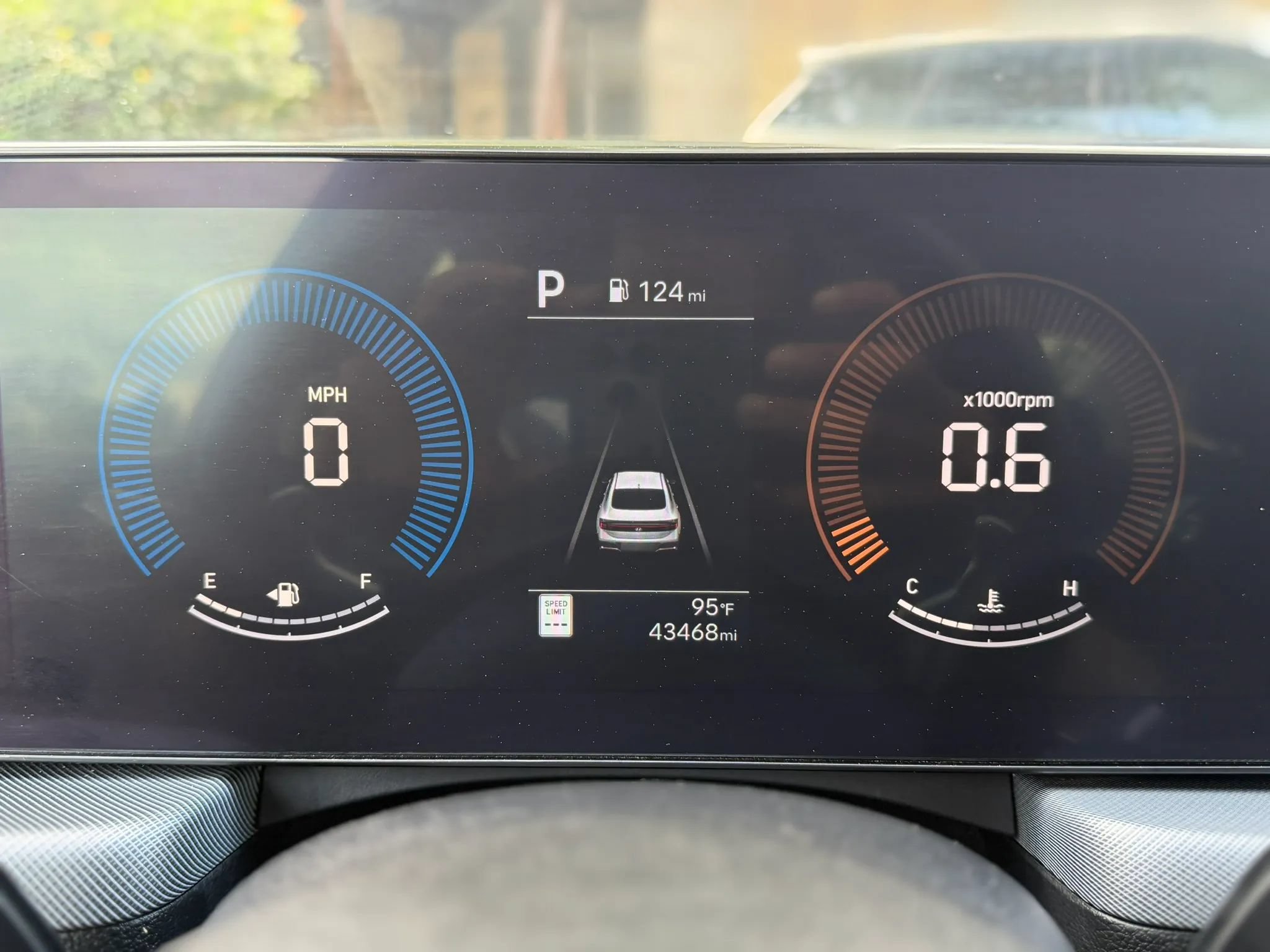 Used 2025 Hyundai Sonata SEL FWD image 11