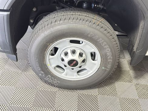 New 2026 GMC Sierra 2500 Pro AWD/4WD image 12