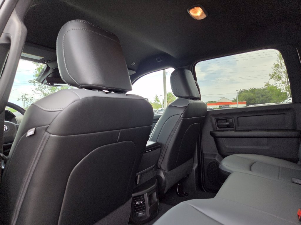 New 2026 RAM 3500 Tradesman AWD/4WD image 23