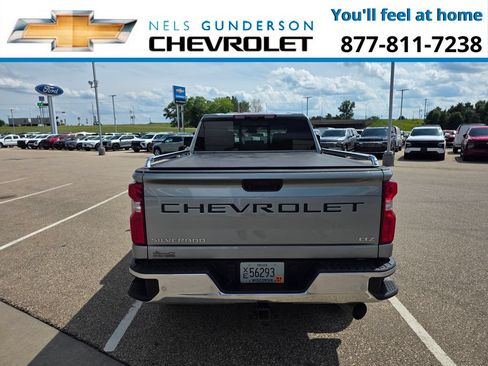 Used 2024 Chevrolet Silverado 2500 LTZ w/ LTZ Premium Package AWD/4WD image 6