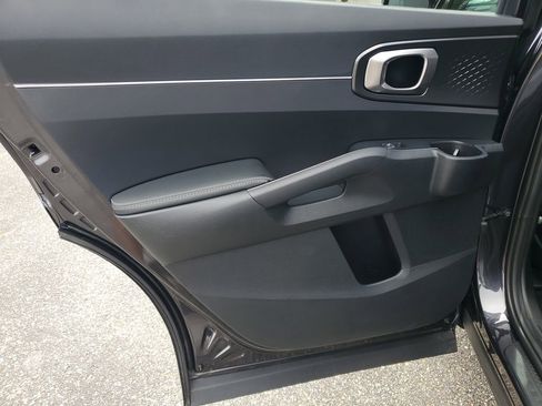 Used 2025 Kia Sorento S w/ Panoramic Sunroof Package FWD image 25