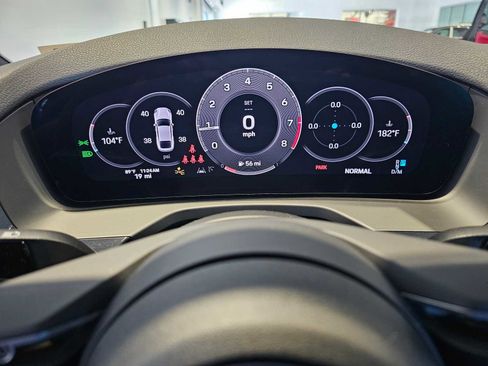 New 2024 Porsche Panamera 4 image 23