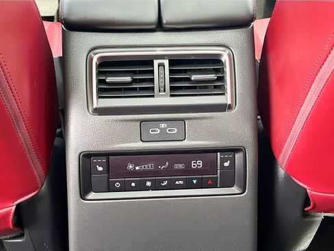 Used 2025 MAZDA CX-70 3.3 Turbo S w/ Premium Package image 26