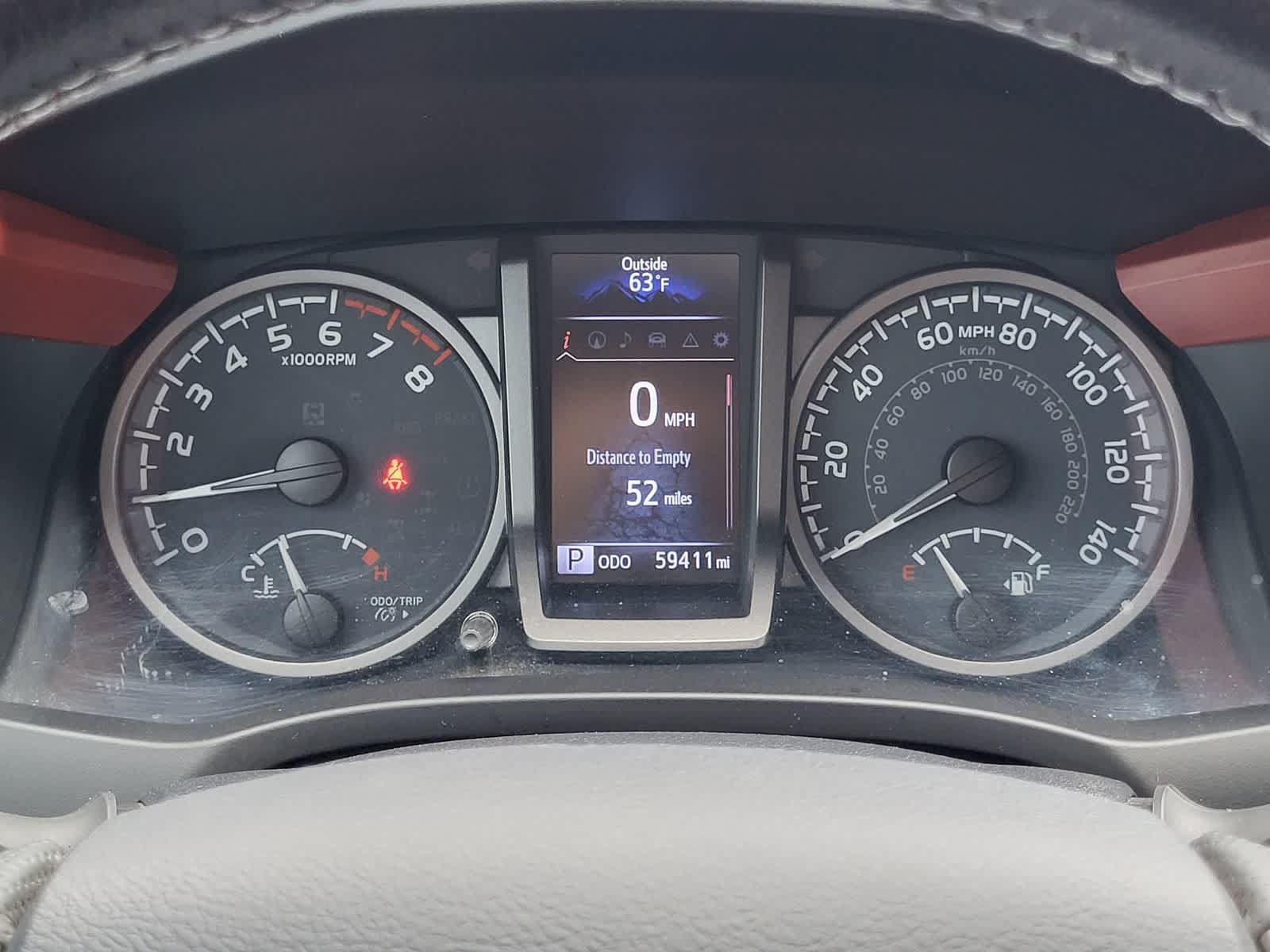 Used 2020 Toyota Tacoma TRD Sport w/ TRD Premium Sport Package AWD/4WD image 17
