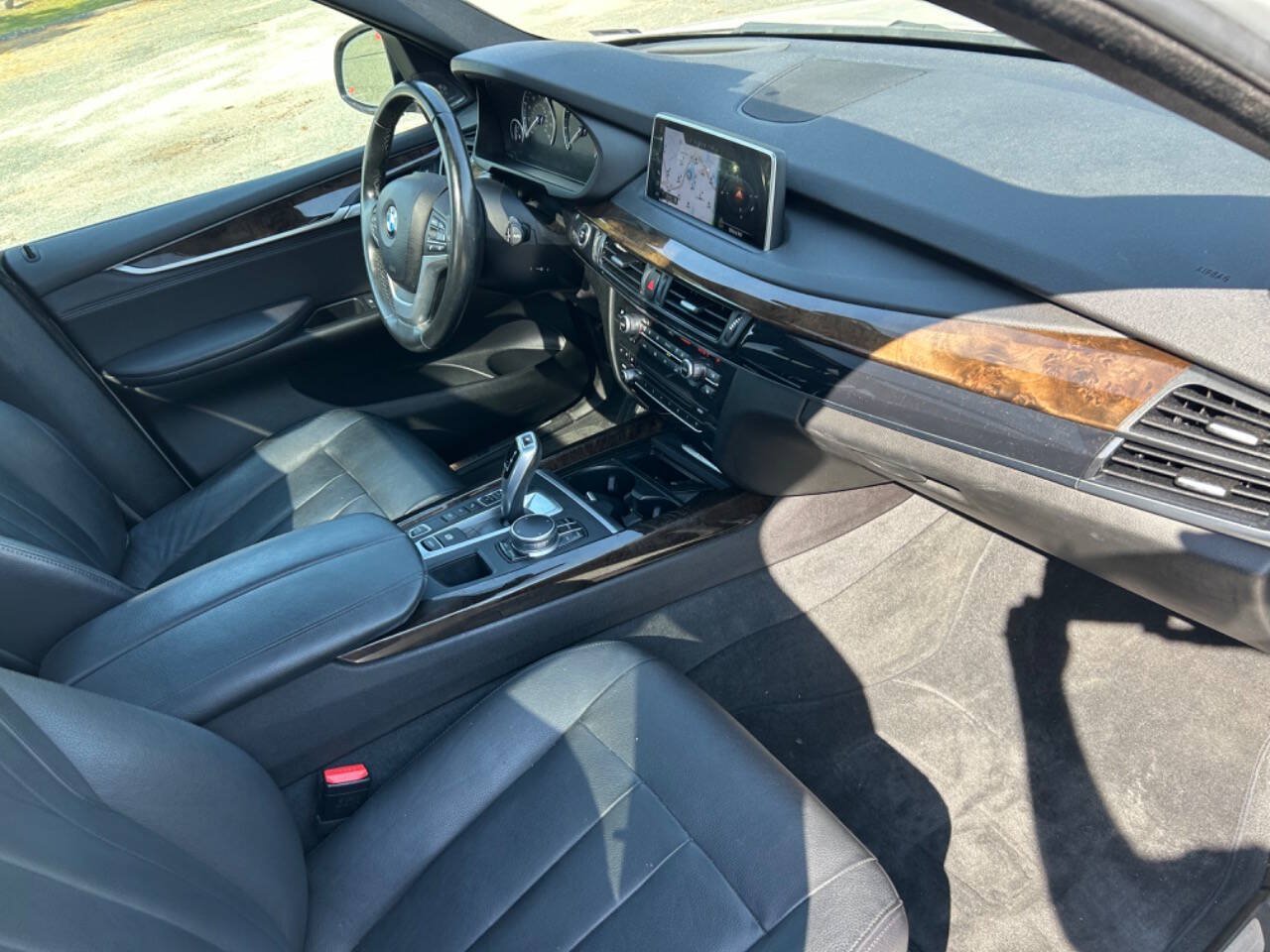 Used 2017 BMW X5 xDrive40e AWD/4WD image 18