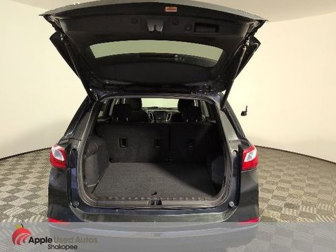 Used 2018 Chevrolet Equinox LT image 26