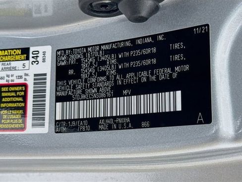 Certified 2022 Toyota Sienna XLE w/ XLE Plus Package FWD image 36
