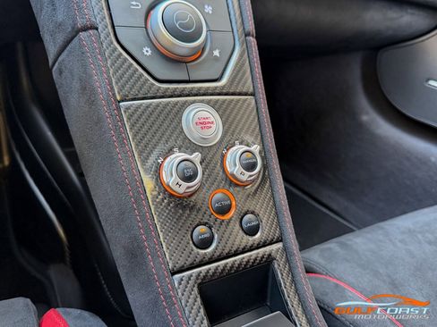 Used 2016 McLaren 675LT image 21