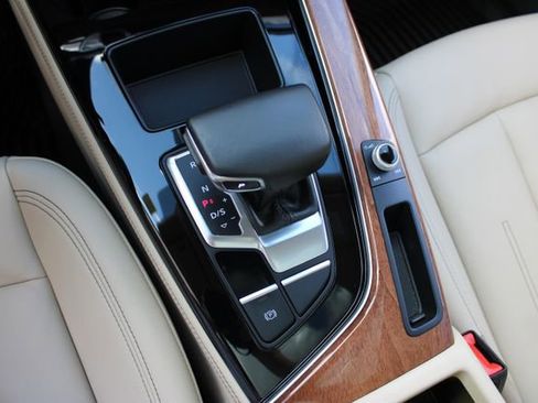 Used 2021 Audi A4 2.0T Premium Plus image 19