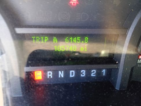 Used 2013 Ford E-450 and Econoline 450 Super Duty w/ Interior Upgrade Pkg image 30