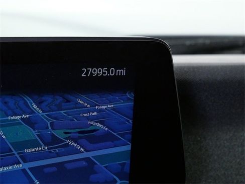 Certified 2025 Ford Expedition Active image 21