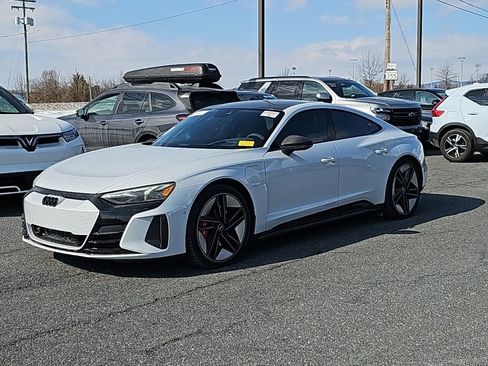 Certified 2022 Audi RS e-tron GT w/ Year 1 Package image 15