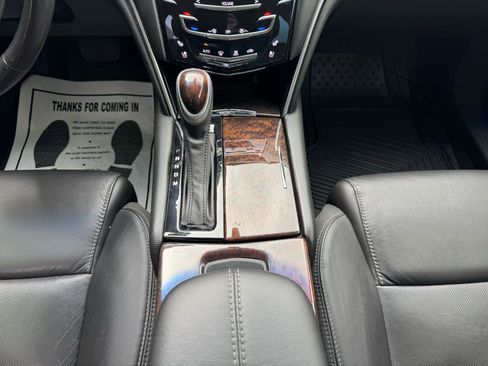 Used 2017 Cadillac XTS Luxury image 14