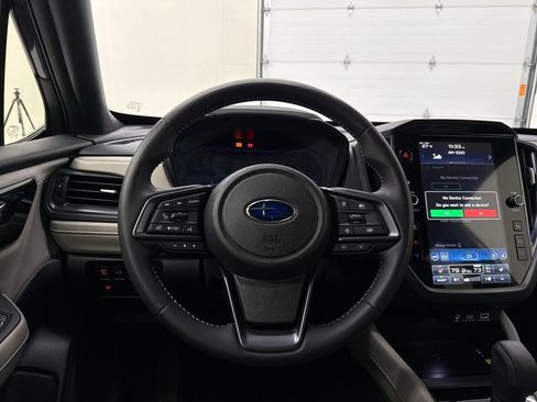 Used 2025 Subaru Forester Limited image 15