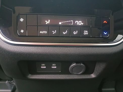 New 2026 Nissan Armada SV image 22