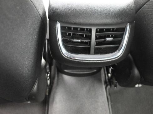 Used 2023 Chevrolet Malibu LT FWD image 21
