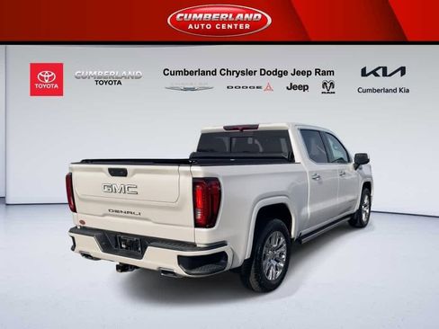 Used 2022 GMC Sierra 1500 Denali image 8