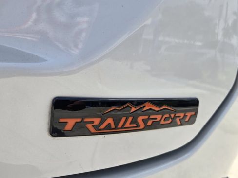 Certified 2024 Honda Pilot TrailSport image 15