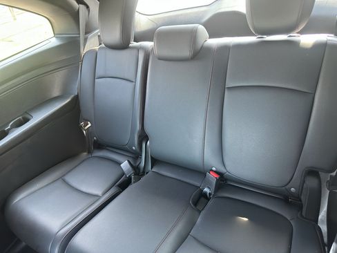 Used 2025 Honda Odyssey Sport-L image 18
