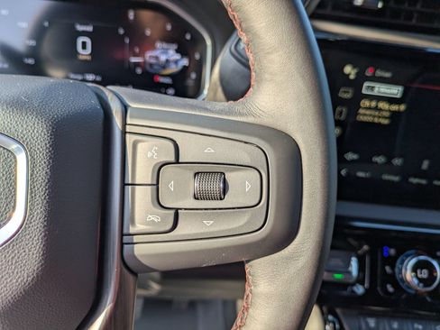 Used 2026 GMC Sierra 2500 AT4X AWD/4WD image 19