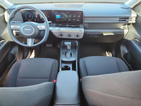 New 2026 Hyundai Kona SE image 10