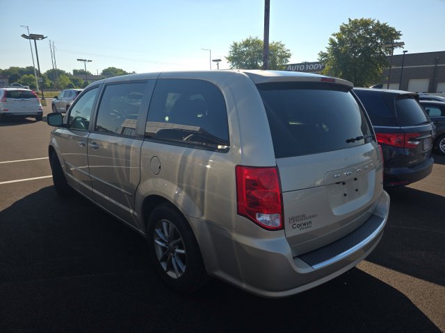 Used 2014 Dodge Grand Caravan R/T FWD image 2