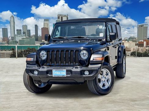Used 2022 Jeep Wrangler Unlimited Sport AWD/4WD image 1