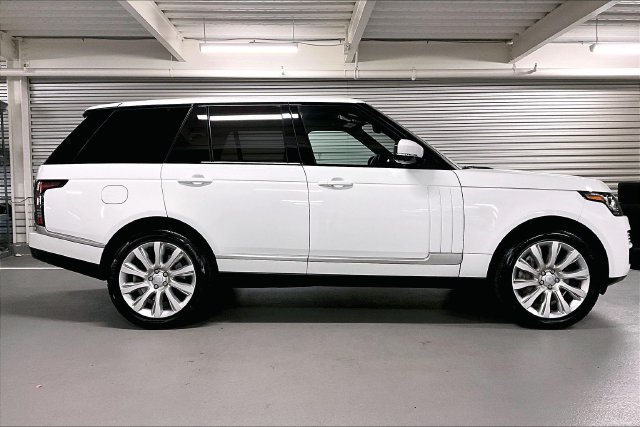 Used 2016 Land Rover Range Rover Supercharged AWD/4WD image 14