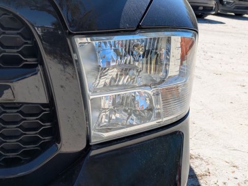 Used 2016 RAM 1500 Express image 9