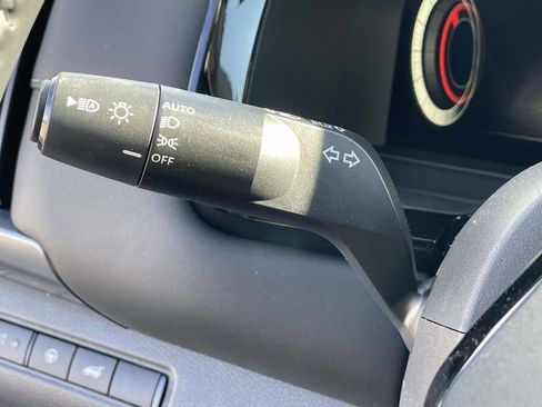 New 2026 Nissan Pathfinder SL image 24