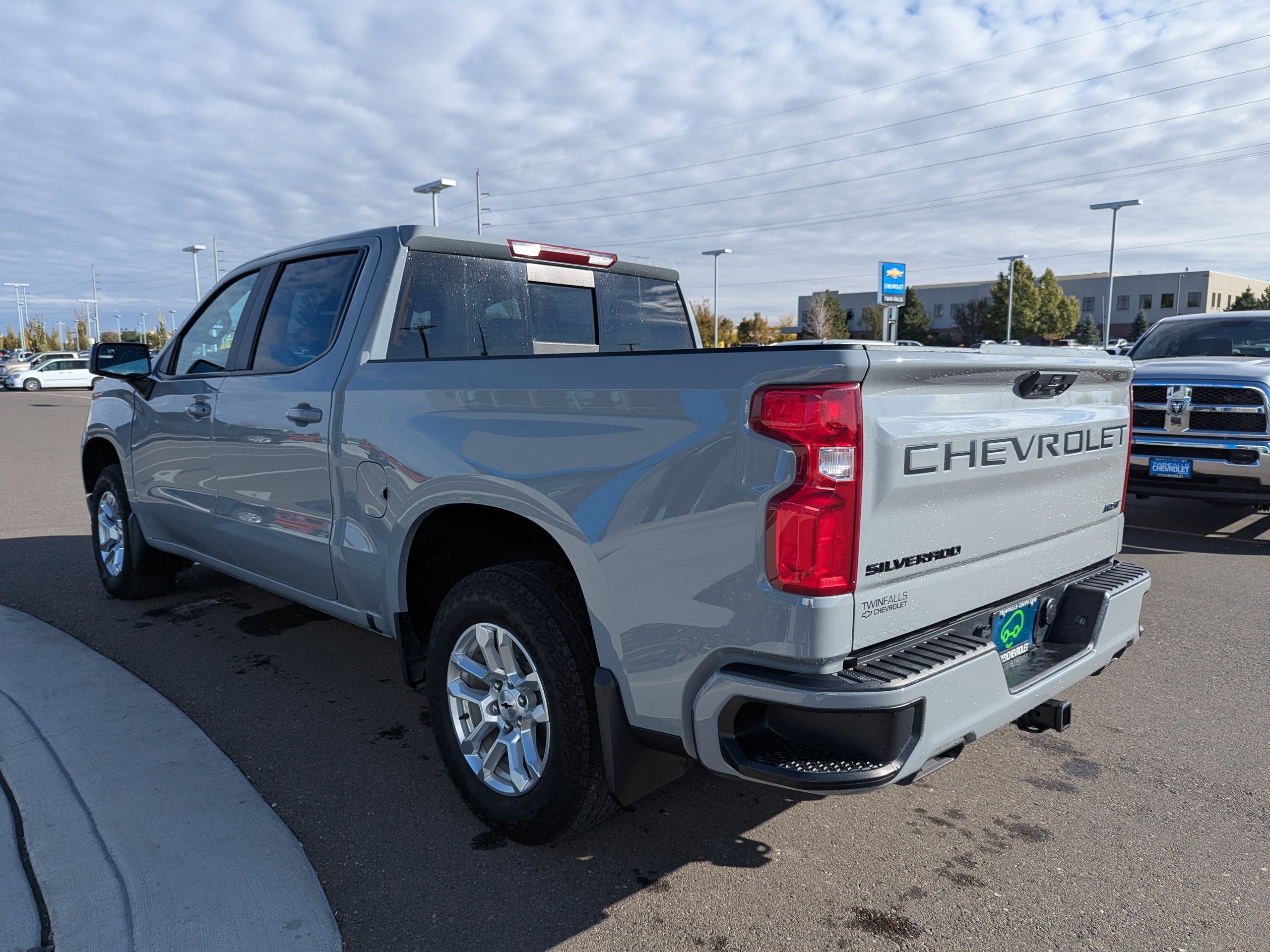 Certified 2025 Chevrolet Silverado 1500 RST w/ Convenience Package II AWD/4WD image 35