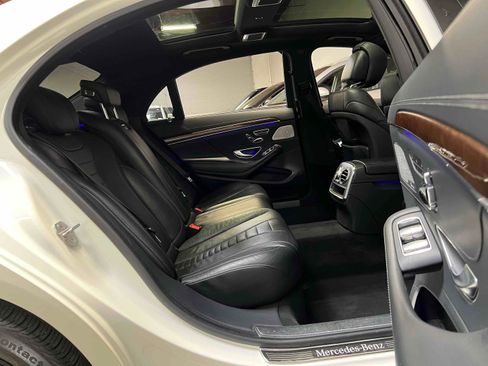 Used 2014 Mercedes-Benz S 550 Sedan image 43