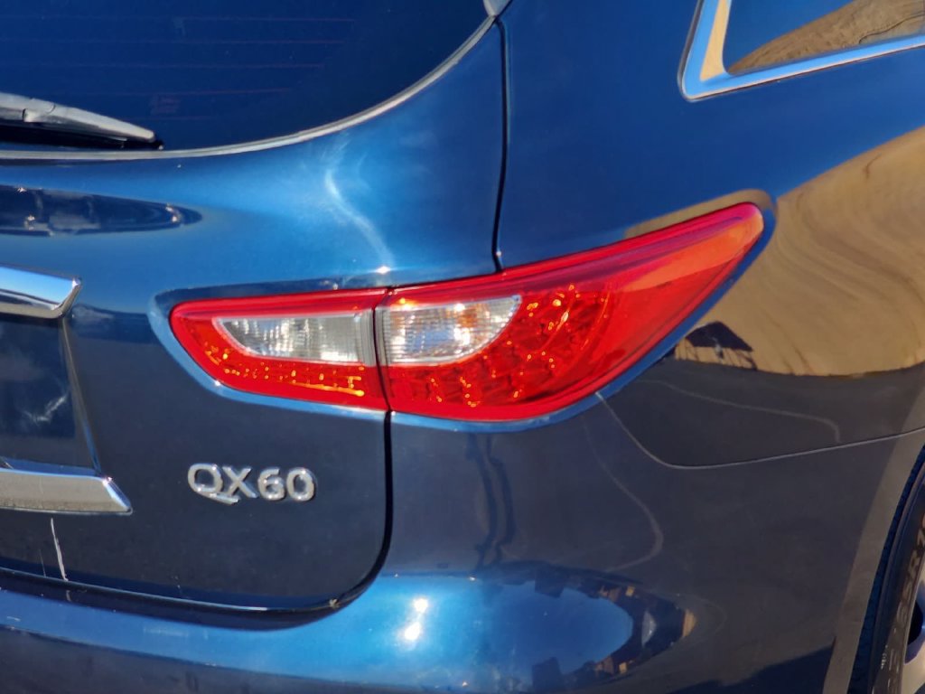 Used 2015 INFINITI QX60 Luxe w/ Premium Plus Package AWD/4WD image 41