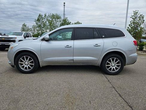 Used 2017 Buick Enclave Leather w/ Trailering Package AWD/4WD image 4
