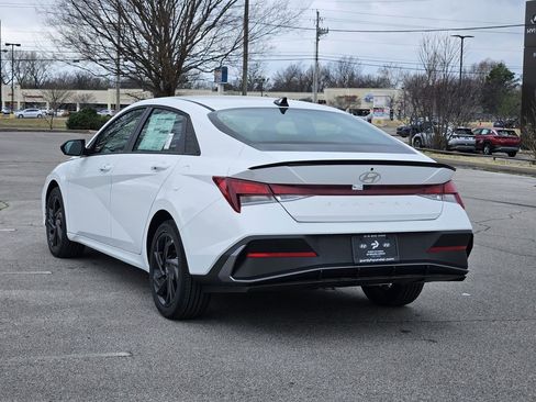 New 2026 Hyundai Elantra Sport FWD image 5